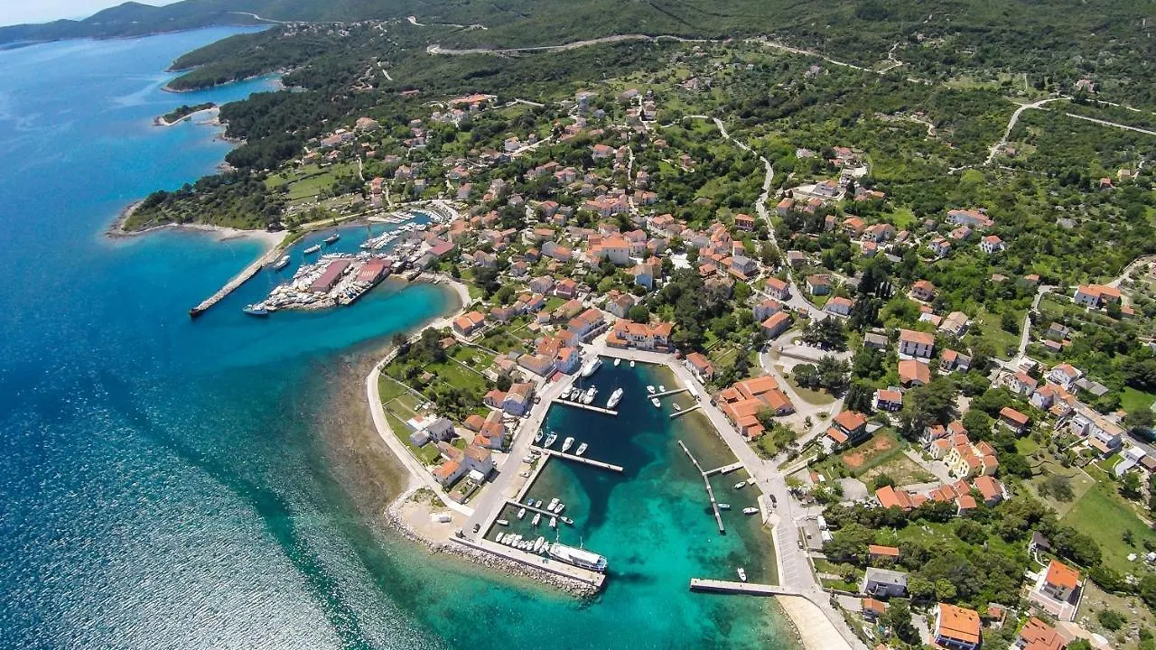 Apartment Nerezine 8049B Croatia